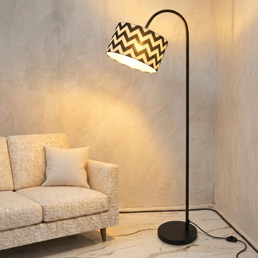 Black Relax Floor Lamp Ziazag