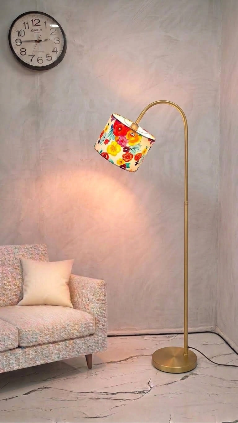 Golden Relax Floor Lamp