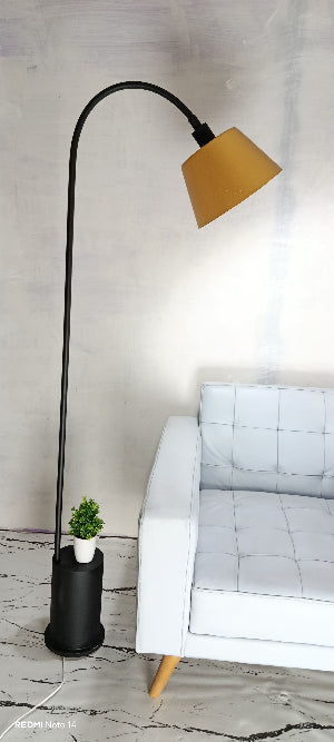 Golden Arc Floor Lamp