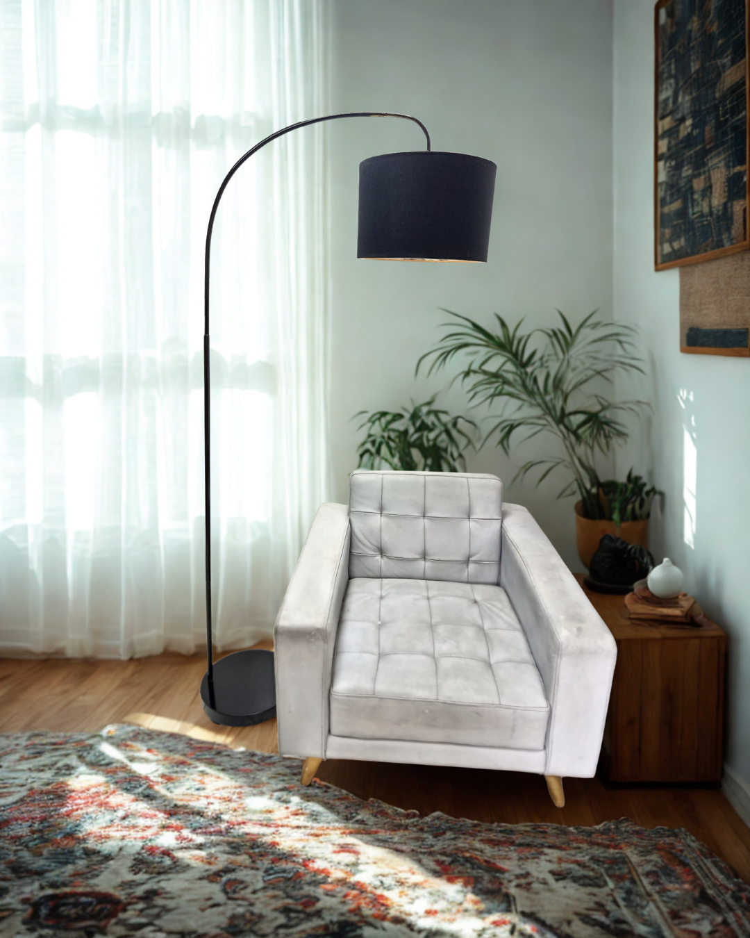 Black Curved Lamp