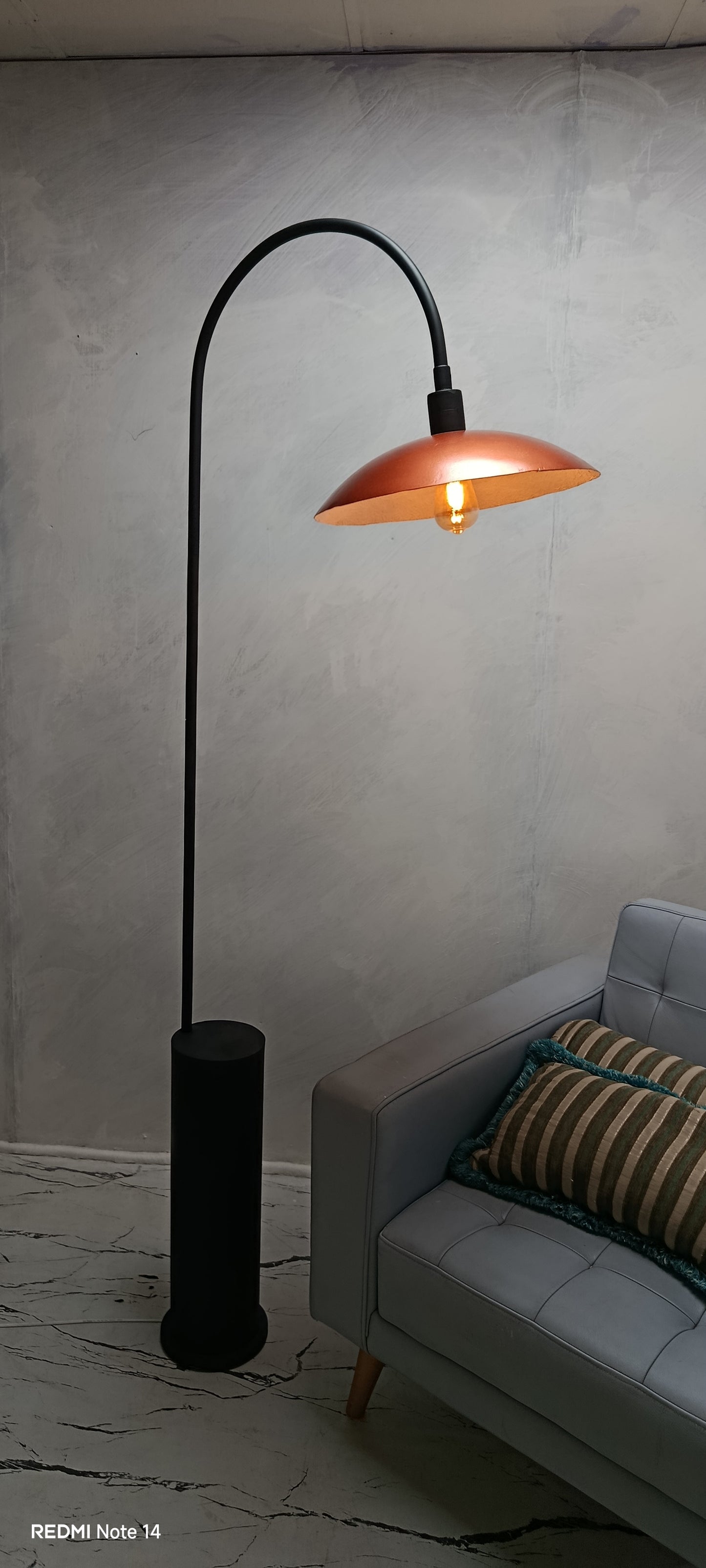 Smart Arc Lamp Black